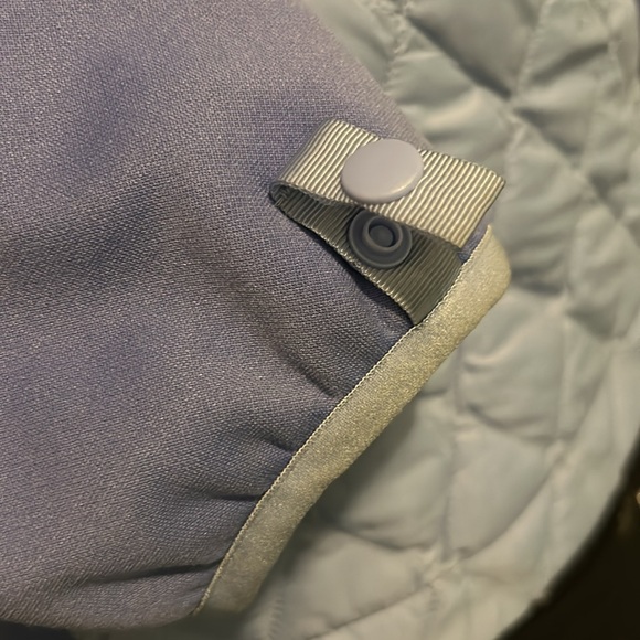 THE NORTH FACE  GIRLS SIZE L. - Picture 8 of 9